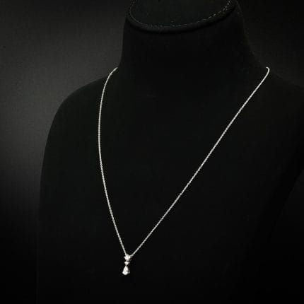 Diamond Necklace – The Epitome of Understated Elegance