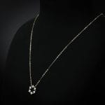 Classic Elegance Necklace - A Touch of Sophistication to Any Outfit