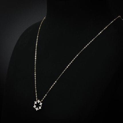 Classic Elegance Necklace - A Touch of Sophistication to Any Outfit